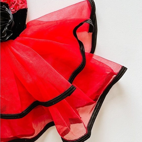 Dance/Figure Skating Dress. Size: Red Sequin/ Black Details - Size 8-10 years - Picture 7 of 7